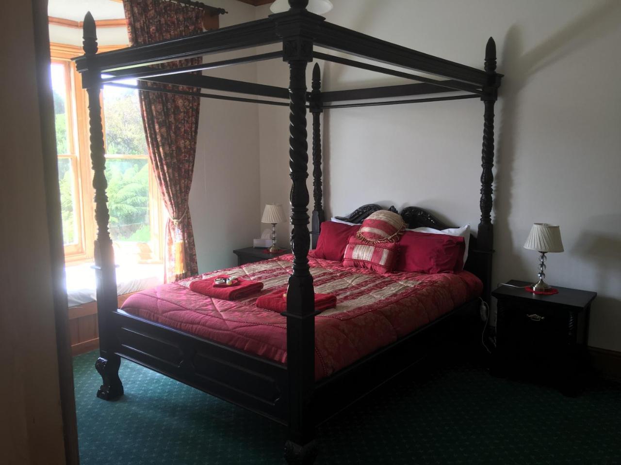 Kerrellie Cottages 2, 4&8 Reid Street Strahan Esterno foto